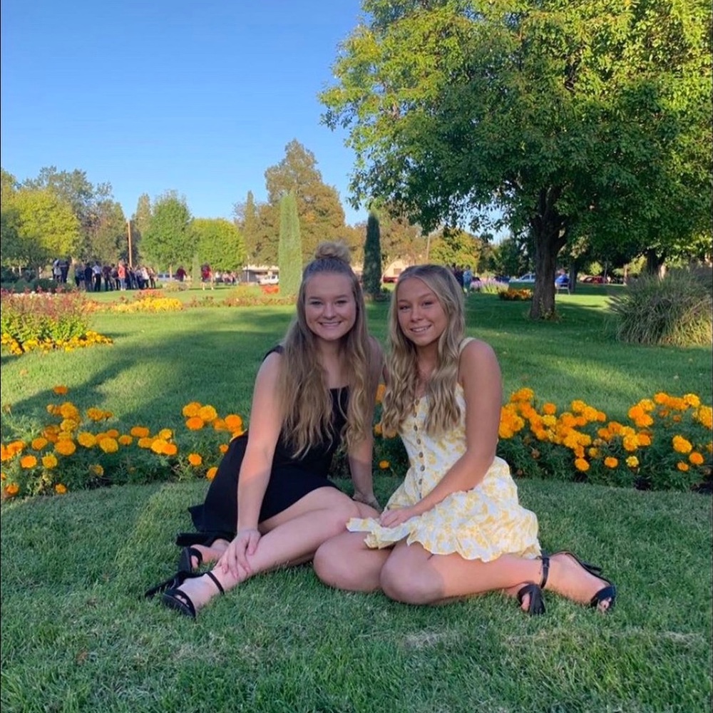 Meet your Posher, Marlee & Kaelee